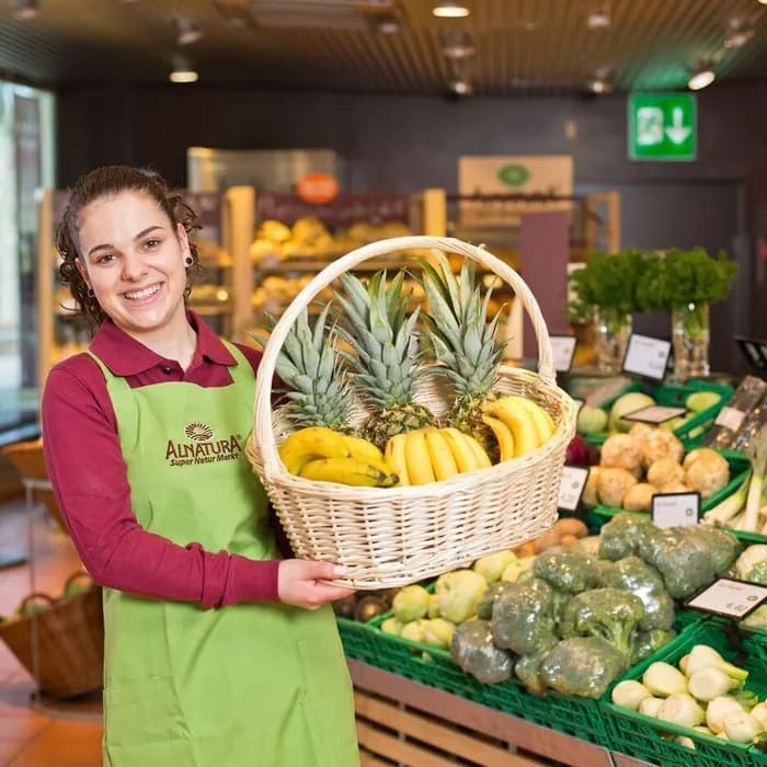 Gestionnaire du commerce de détail CFC Gestion de magasins en ligne (Ménage)