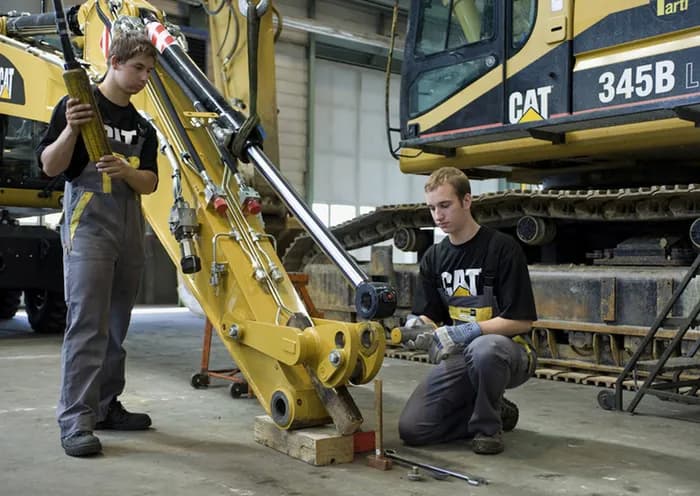 Mécanicien/ne en machines de chantier CFC