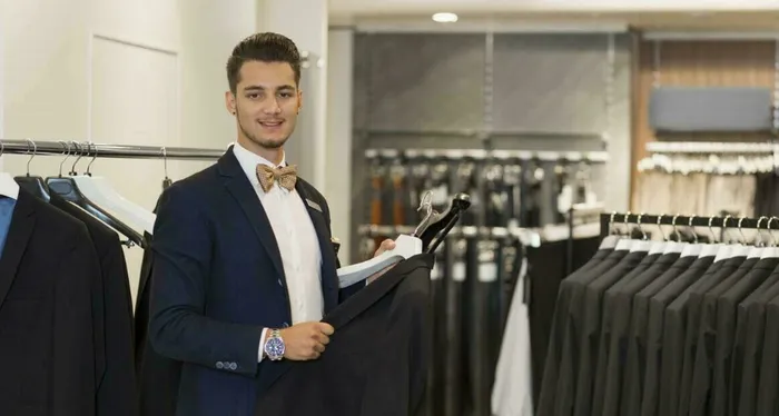 Assistente del commercio al dettaglio CFP - ramo Tessili