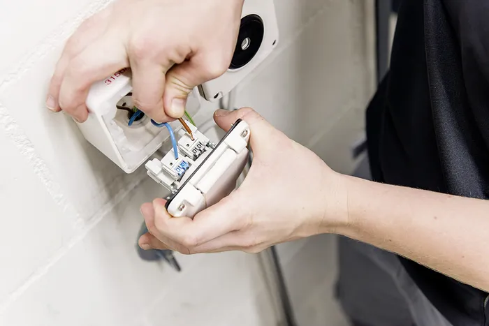 Installatore/trice elettricista AFC