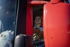 Formation de Conducteur/trice de véhicules lourds CFC - Trouver une situation professionnelle, un salaire et une formation continue, un stage et une place d'apprentissage libre pour 2026.